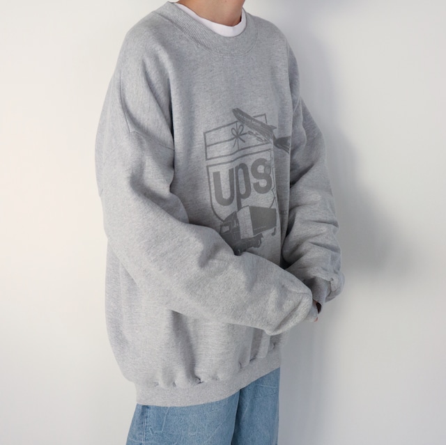 【USED】UPS Sweat / Gray