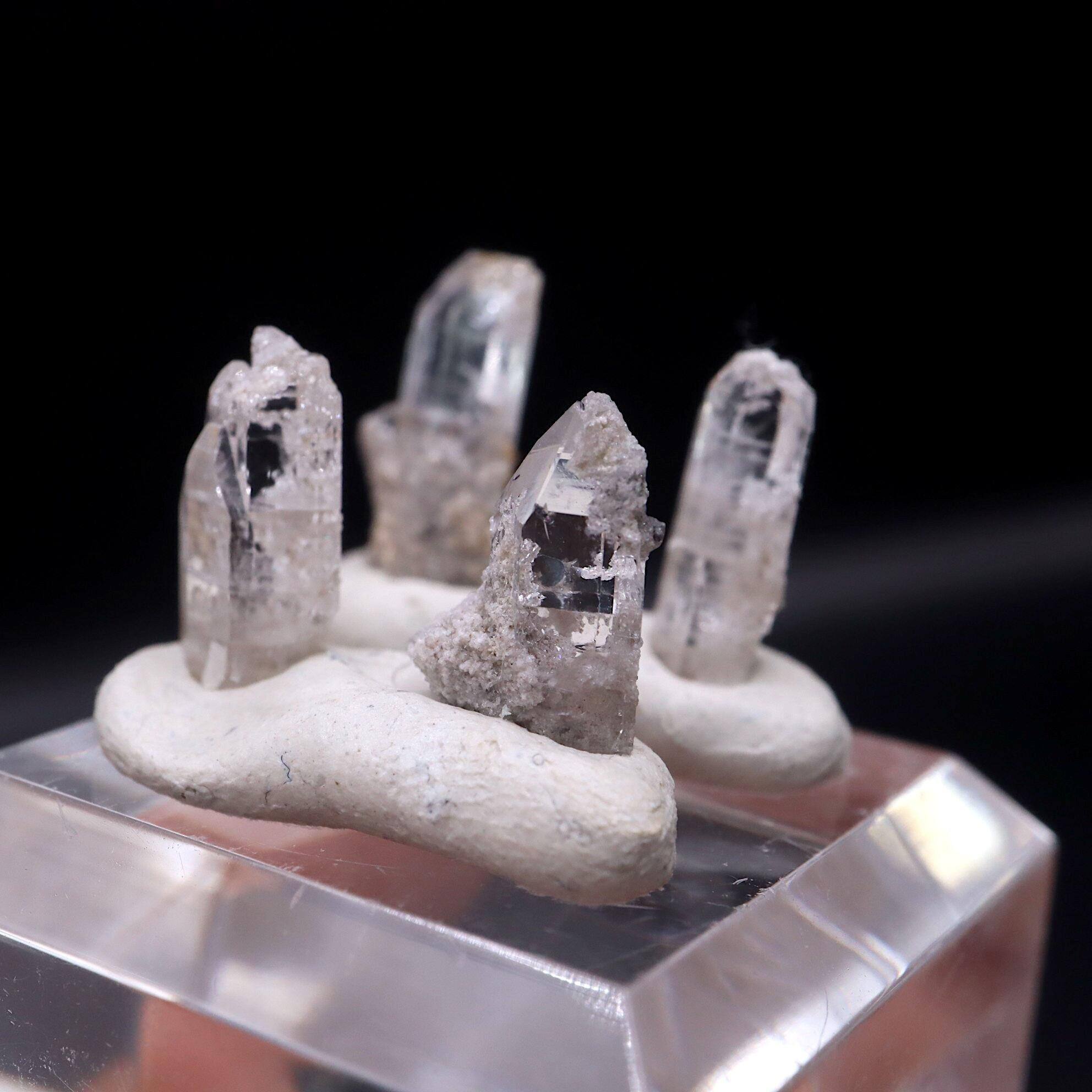 4結晶セット！トパーズ 結晶 計1.5g TZ461 鉱物 原石 天然石 | 鉱物