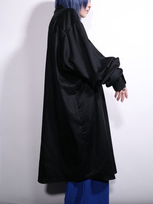 "GEOFFREY BEENE" super over silhouette shirt