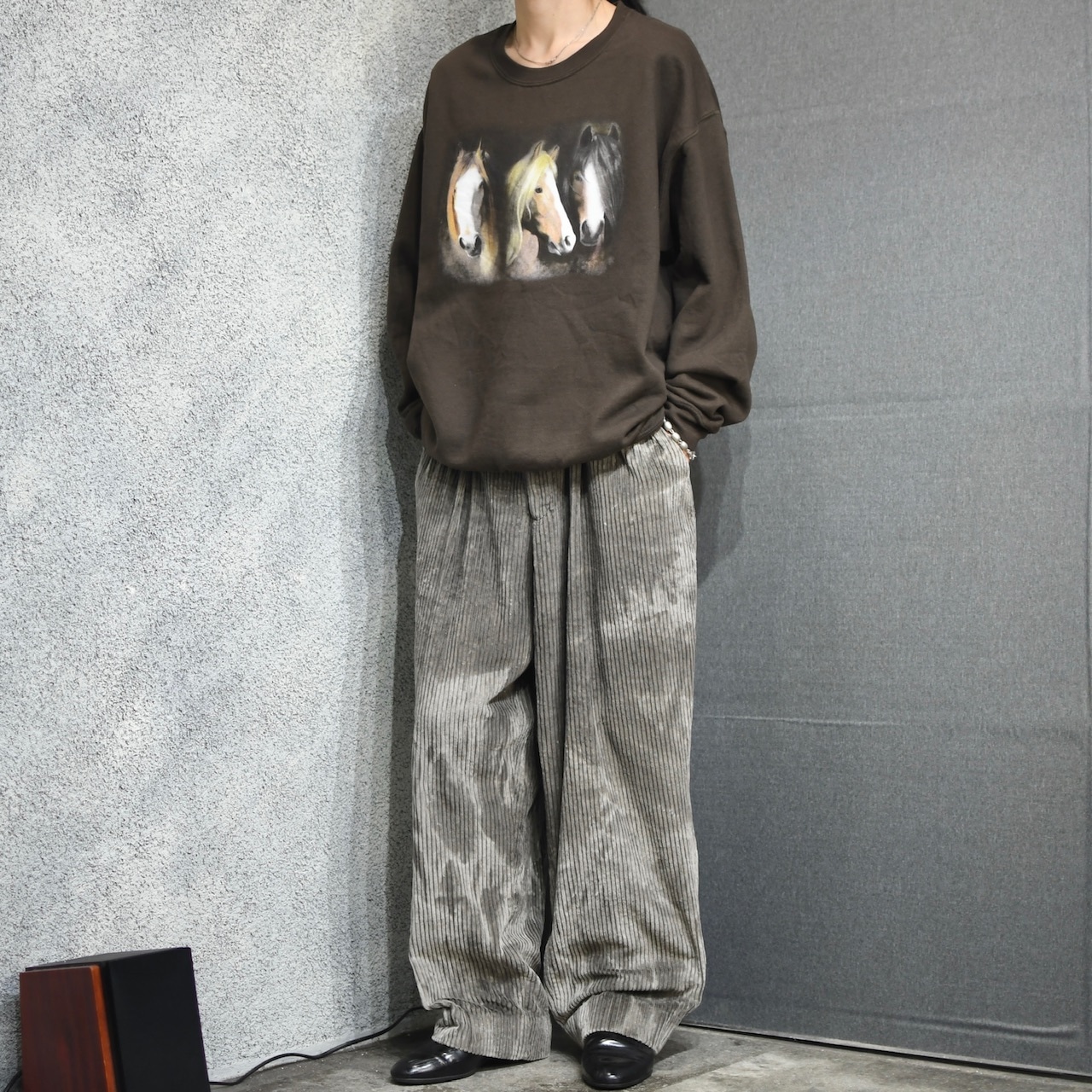 horse print sweat brown