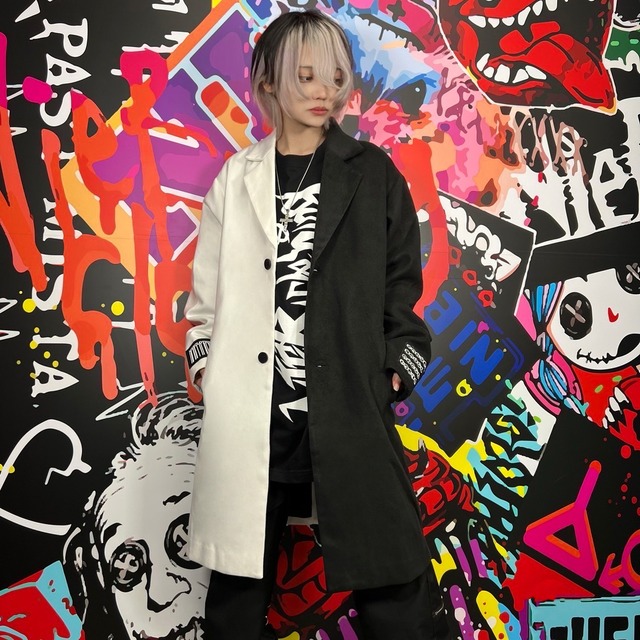 TWO-TONE LONG COAT