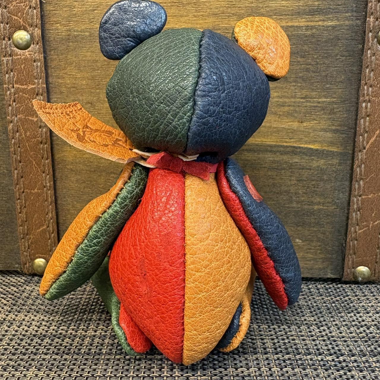 【ジビエレザー猪革】のベルベア★マイスターの手作り「ベルズベア」カラフル系　写真の1点販売です