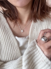 シルバーブロッサムネックレス