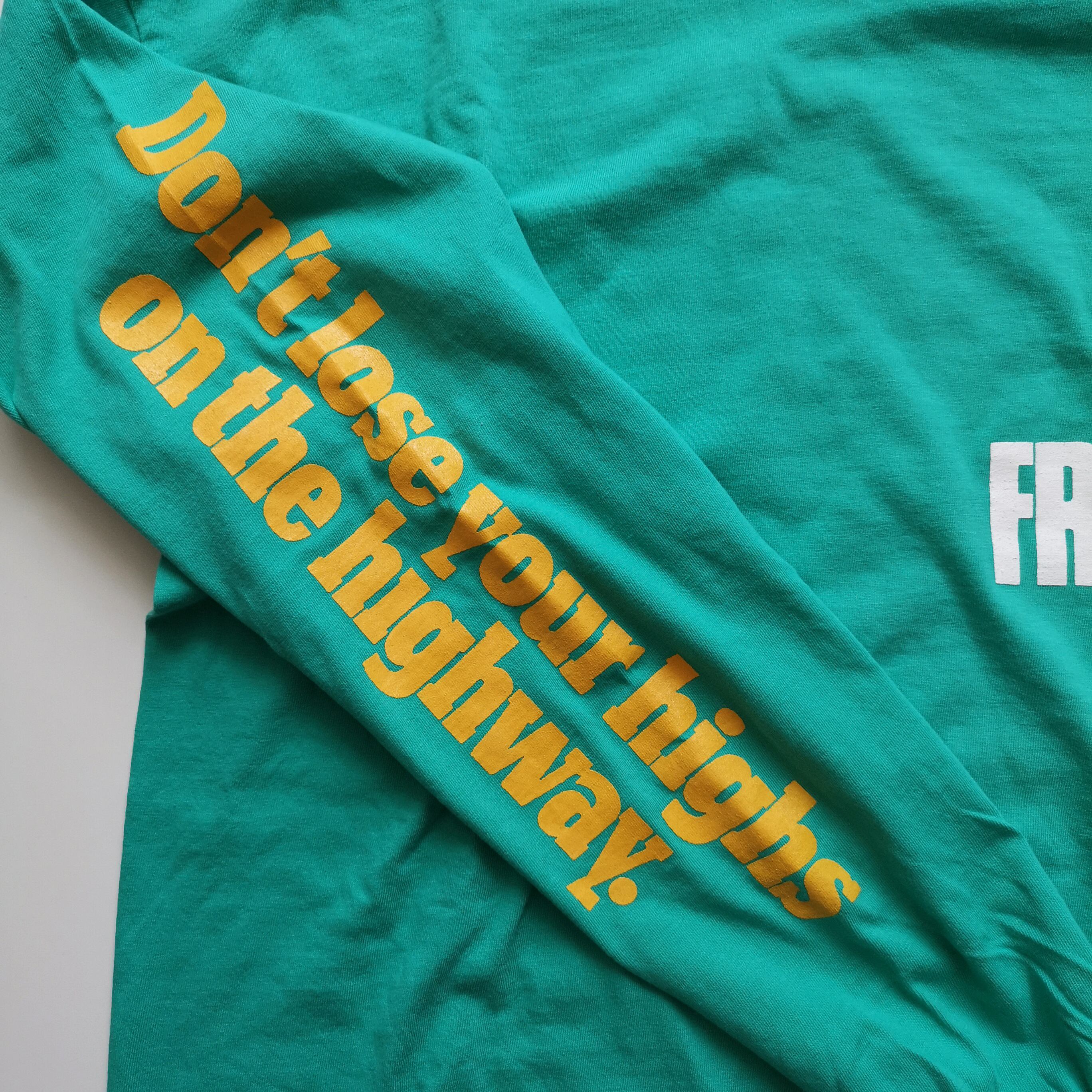 PRANK "CASSETTE TAPE SLOGANS" LONG TEE ISLAND GREEN L