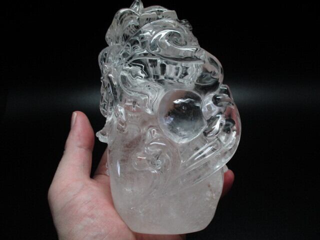 高級彫刻品　天然水晶龍　no,8