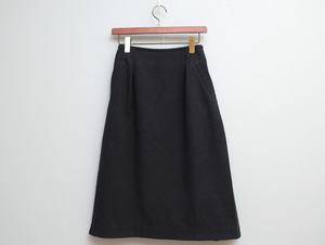シルク混ヘリンボンのタックスカート COL/ネイビー