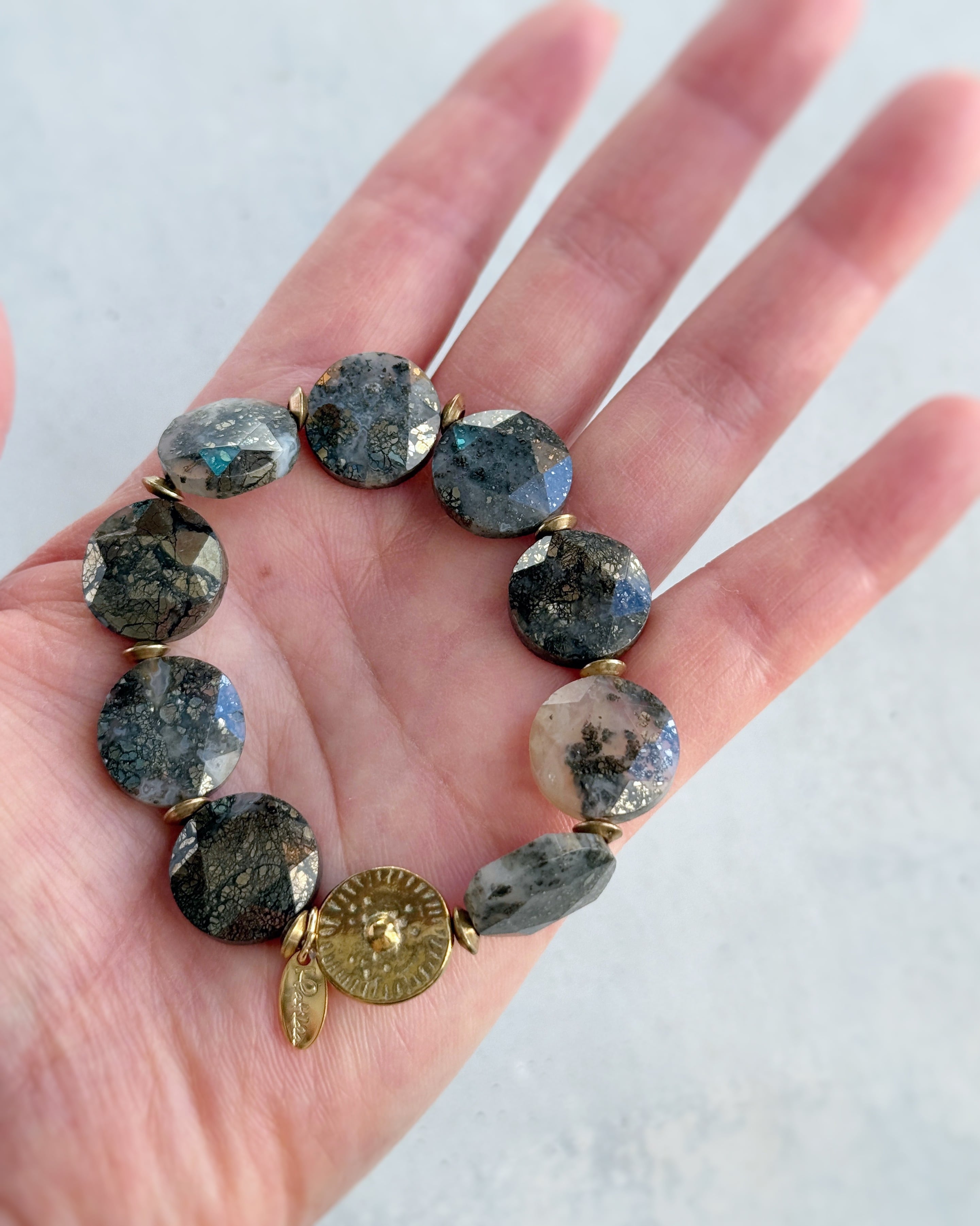 tumble bracelet(ニポモマーカサイト)