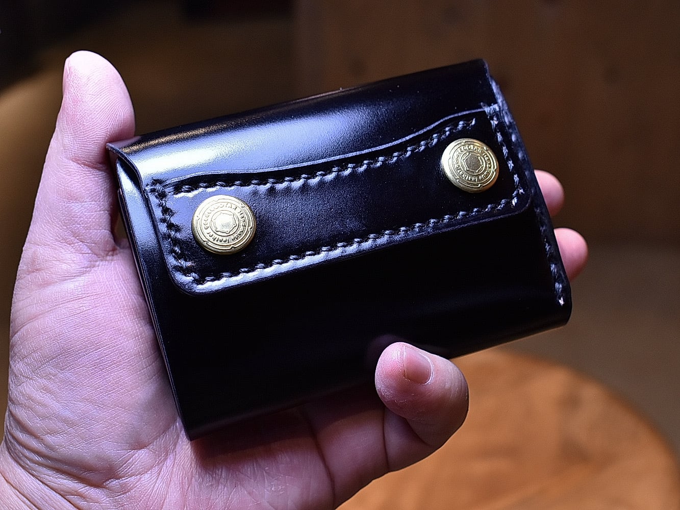 トラッカーミニミニウォレット コードバンブラック | COOTAR