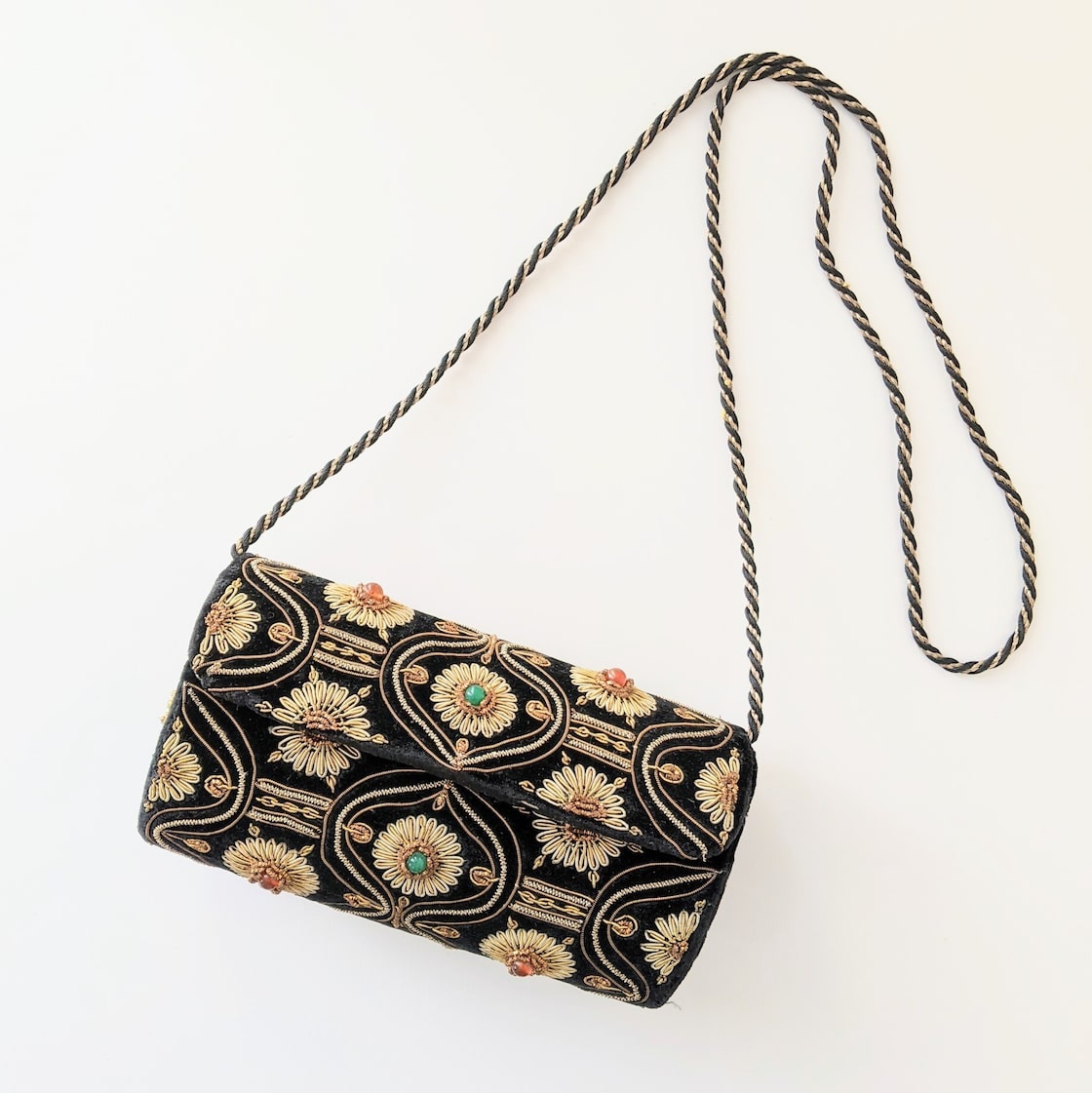 Vintage】インドザリ刺繍 ショルダーバッグ ビーズ刺繍 黒×ゴールド 