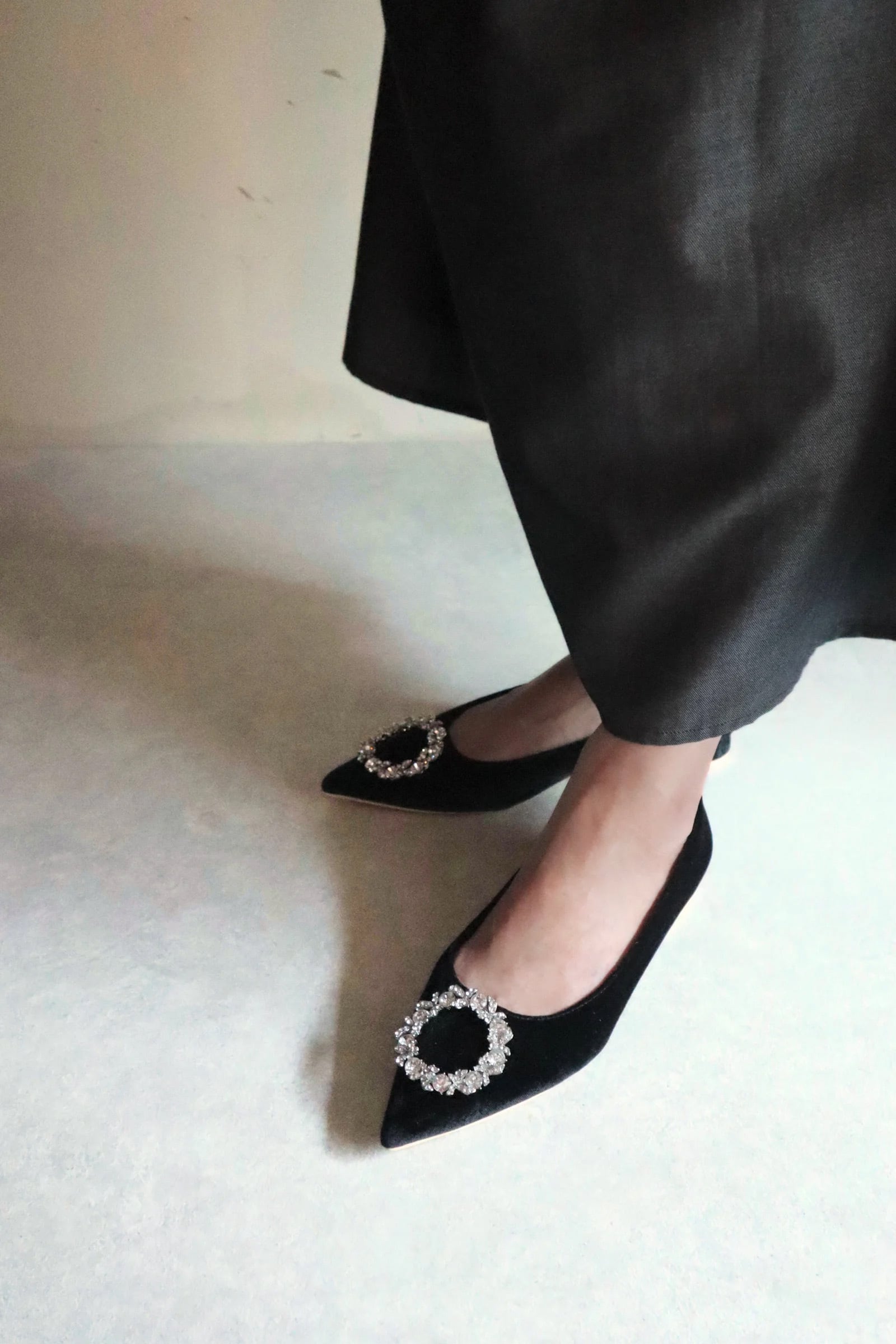 Velor bijou flat pumps BLACK