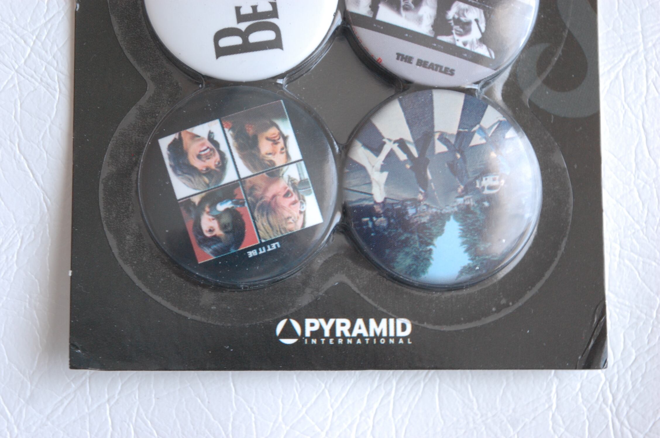 THE Beatles ビートルズ 缶バッジ | heyjude