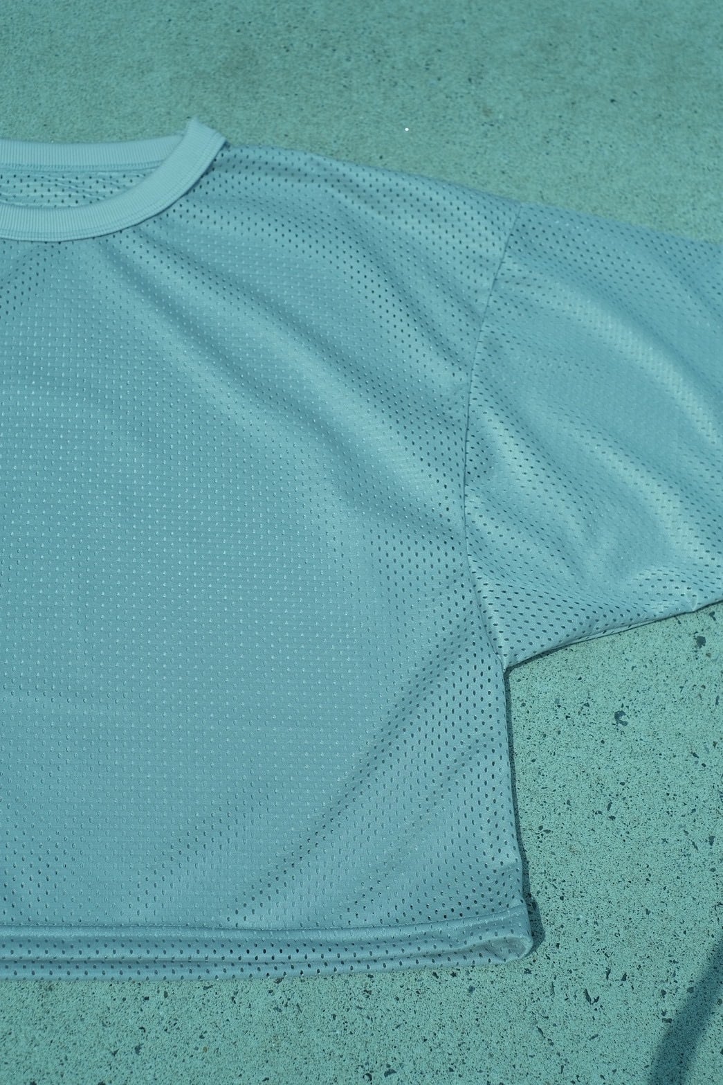 LILLY DEL SALONE × MOON TREE  PLANET MESH SHORT PULOVER]