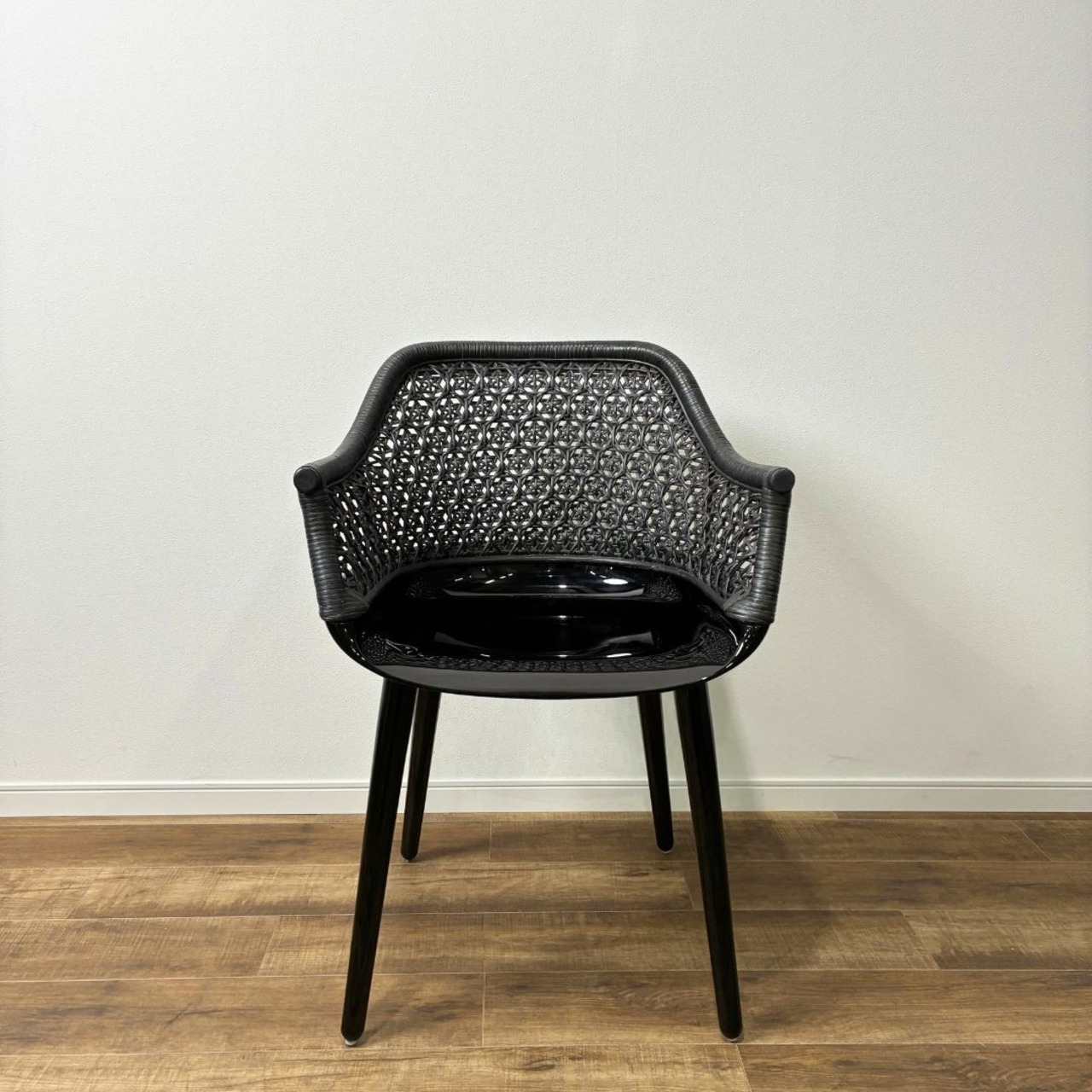 MAGIS マジス CYBORG ELEGANT wicker black サイボーグ エレガント ウィッカー SD1714 ダイニングチェア デザイナーズ家具 ブラック系 廃盤【展示品】【250サイズ】