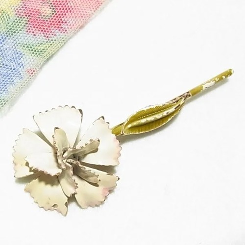 エナメルのフラワーブローチ　コスチュームジュエリーのセール通販  11489B