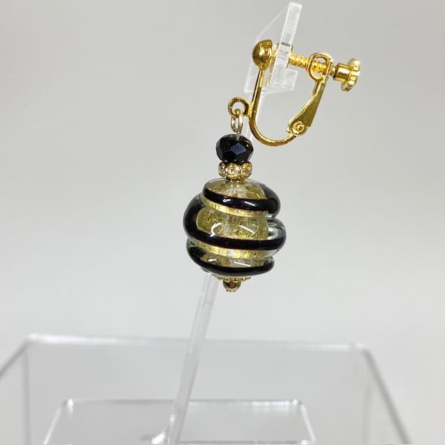 ベネチアンガラス イヤリング CANDY 黒 | Della Luna ｜ヴェネツィアン