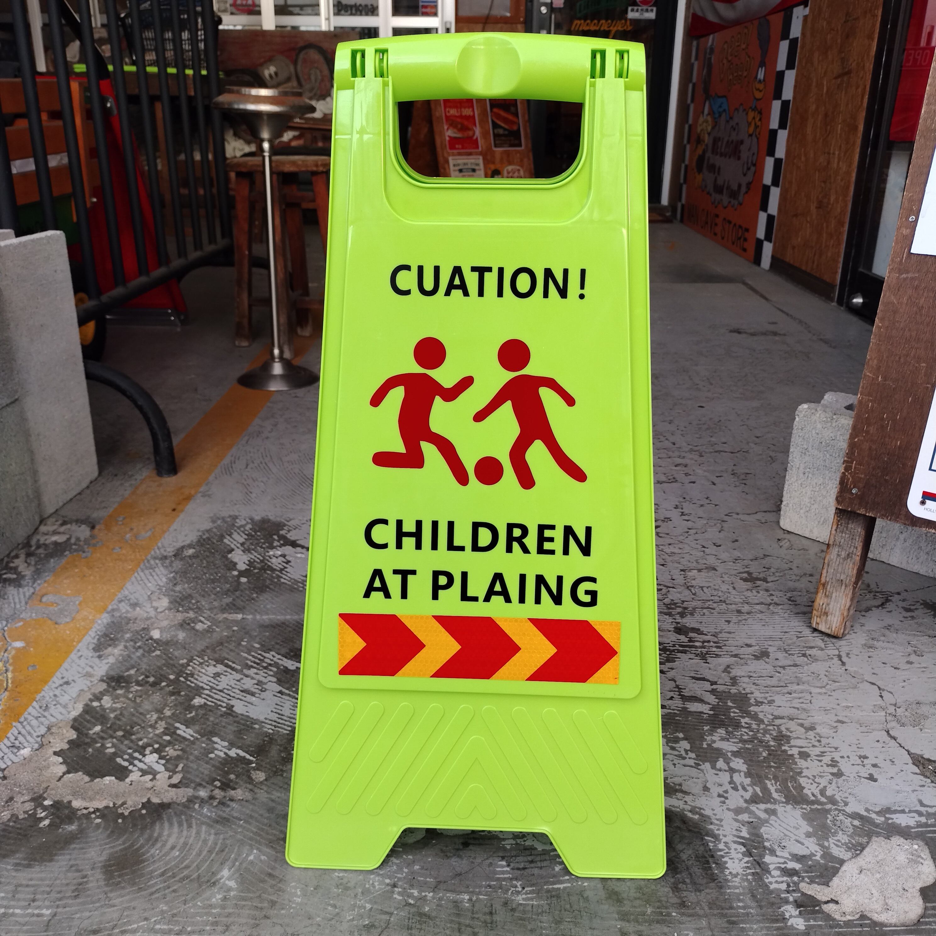 コーションボード/リフレクター◆children at plaing◆アメリカンガレージ フェンス 看板