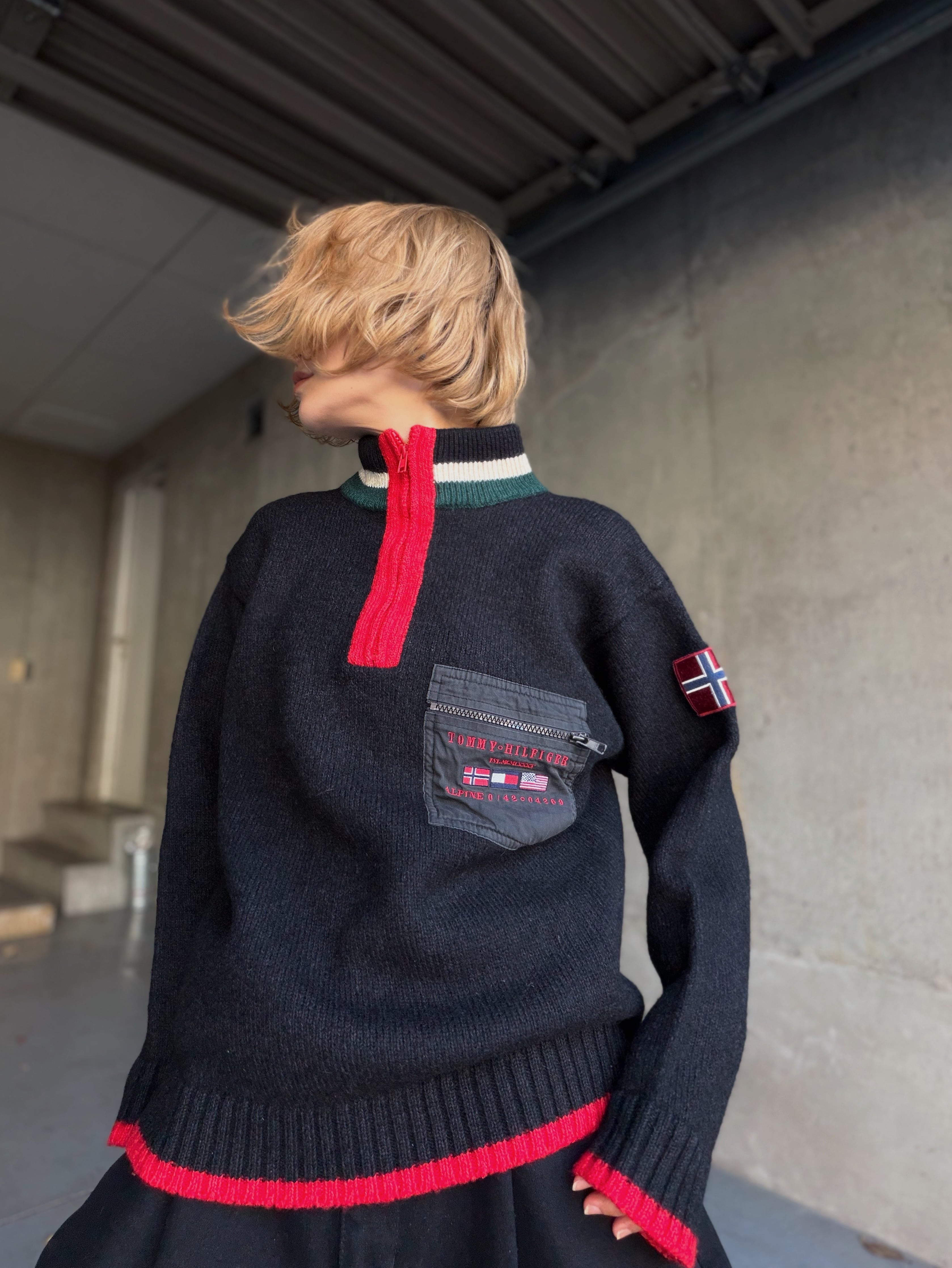(KN590)90‘s -00's TOMMY HILFIGER half zip knit sweater