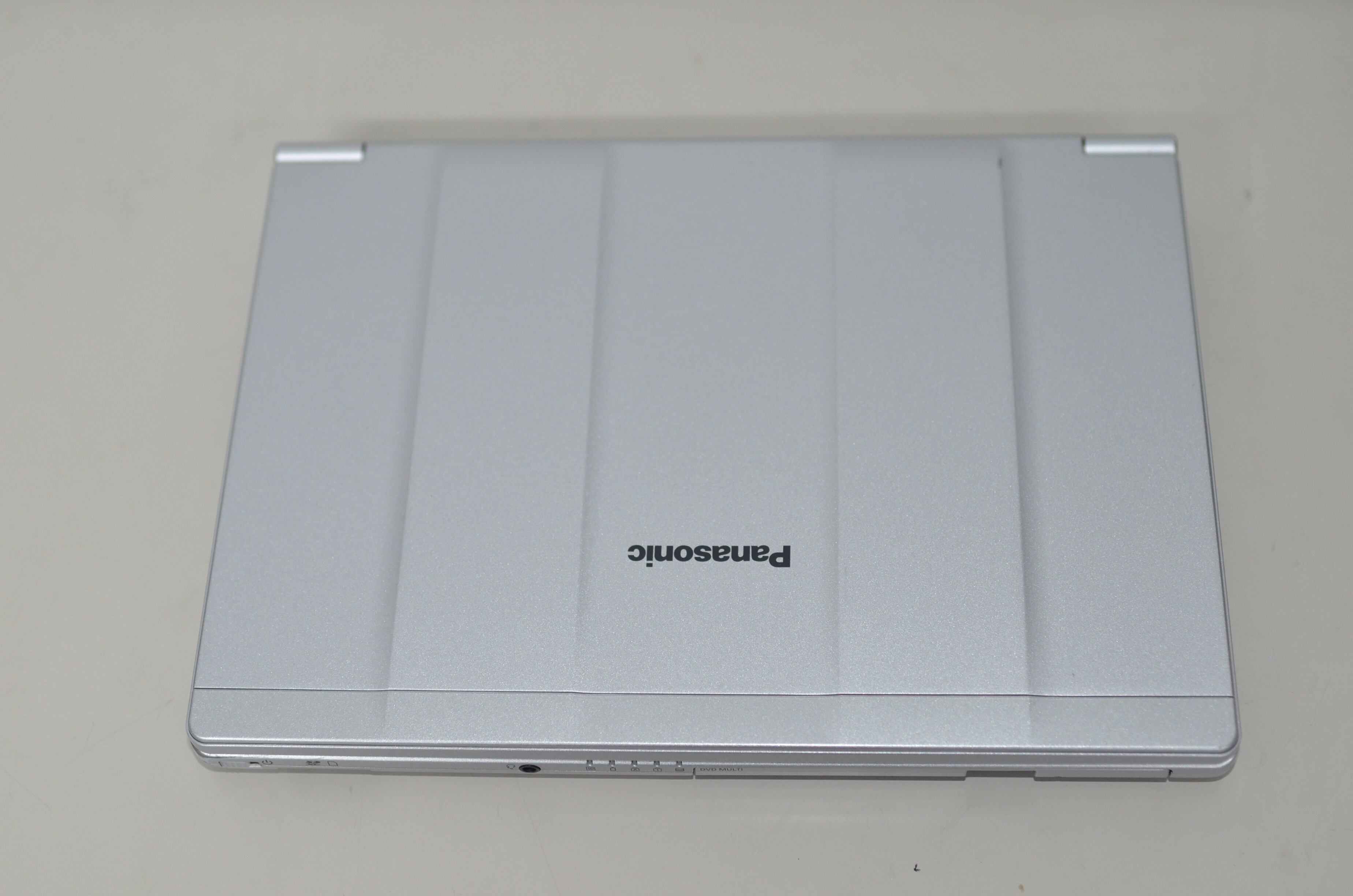 日本製 中古軽量ノートPC 最新Windows11+office Panasonic CF-SV73DTQR 