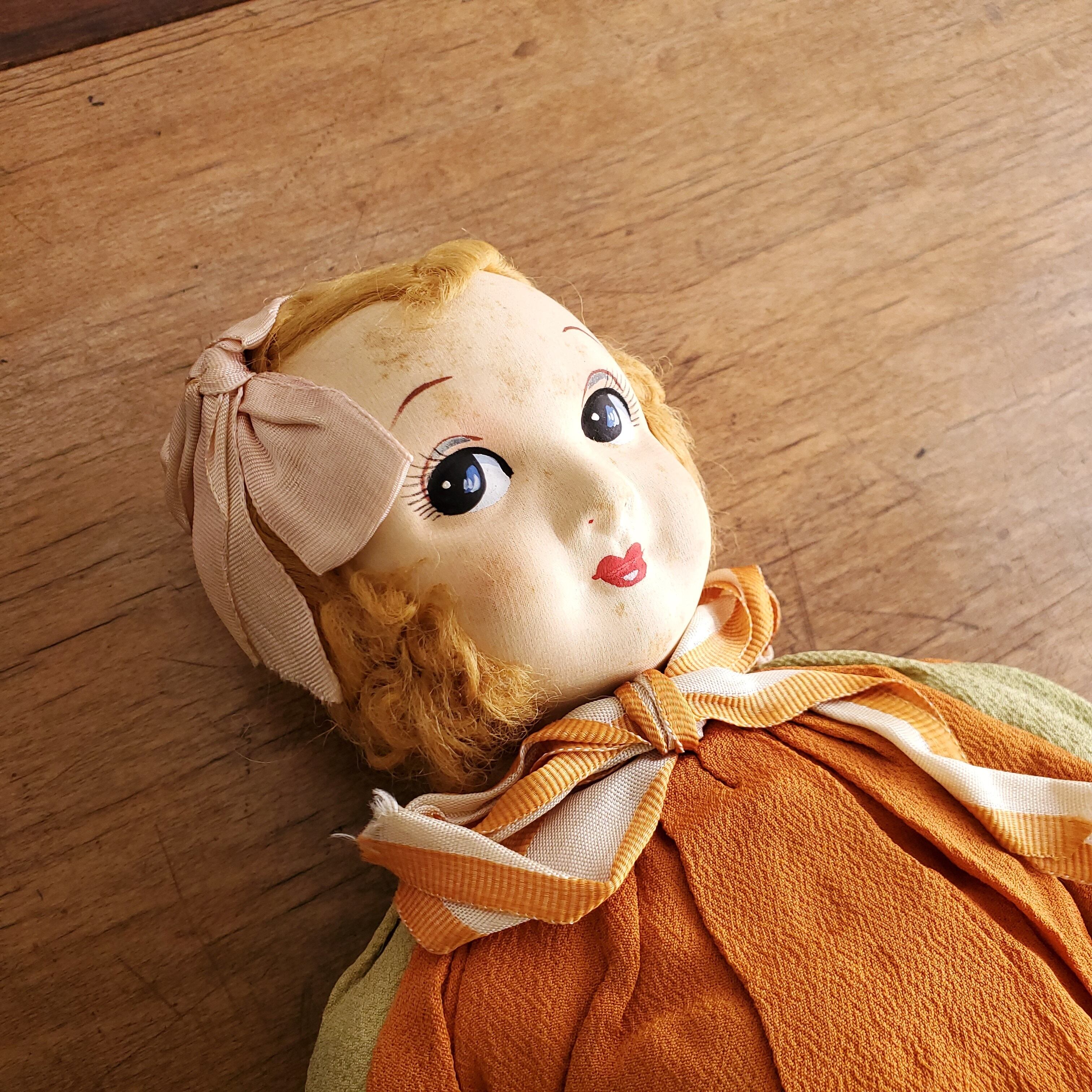 カーリーヘアーの足太人形 | アンティーク雑貨・家具・骨董品
