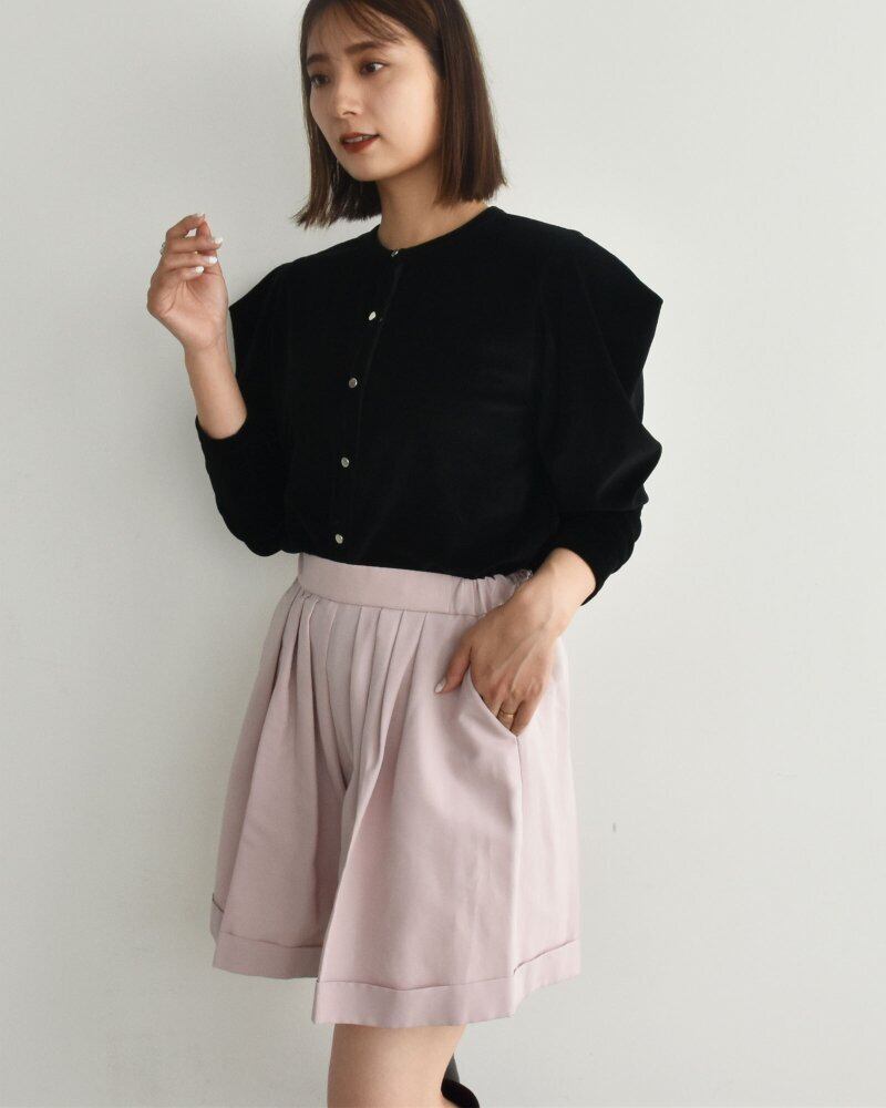 美品♡cen. ダイナソーキュロット ブラック cen. ダイナソーキュロット ブラック 新品