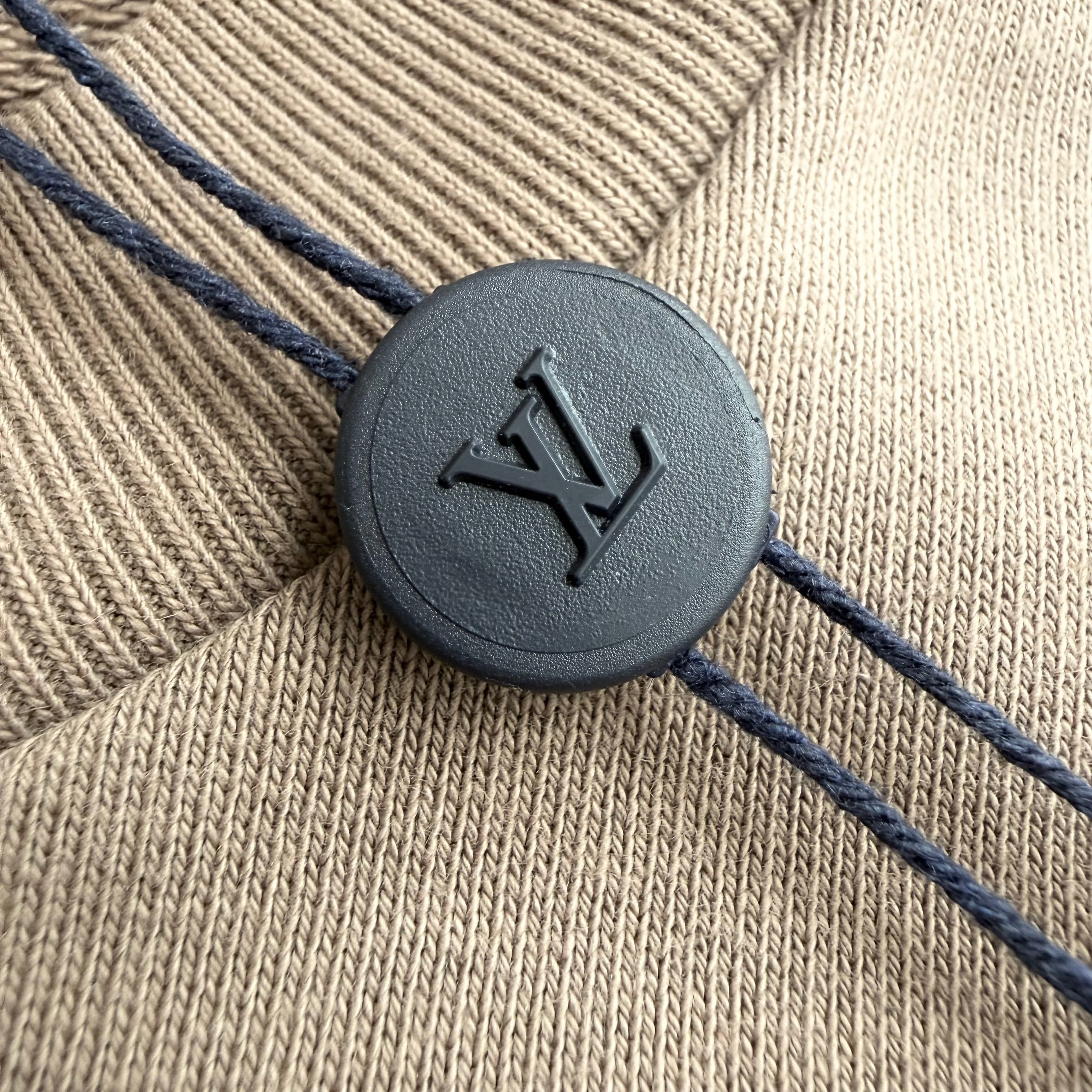 LOUIS VUITTON エンブロイダリー シグネチャー クルーネック サンド XL