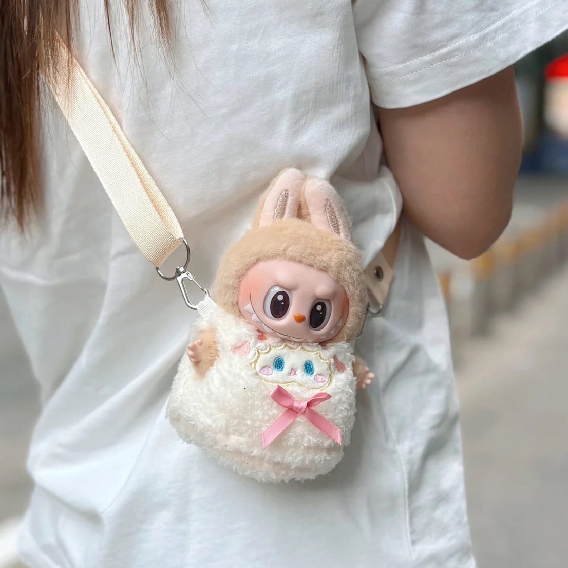 【キュートLabubuバッグ】お出かけ用斜めがけポーチ!15cm/17cmのラブブとお出かけしよう 1・2・3世代兼用 動物モチーフ