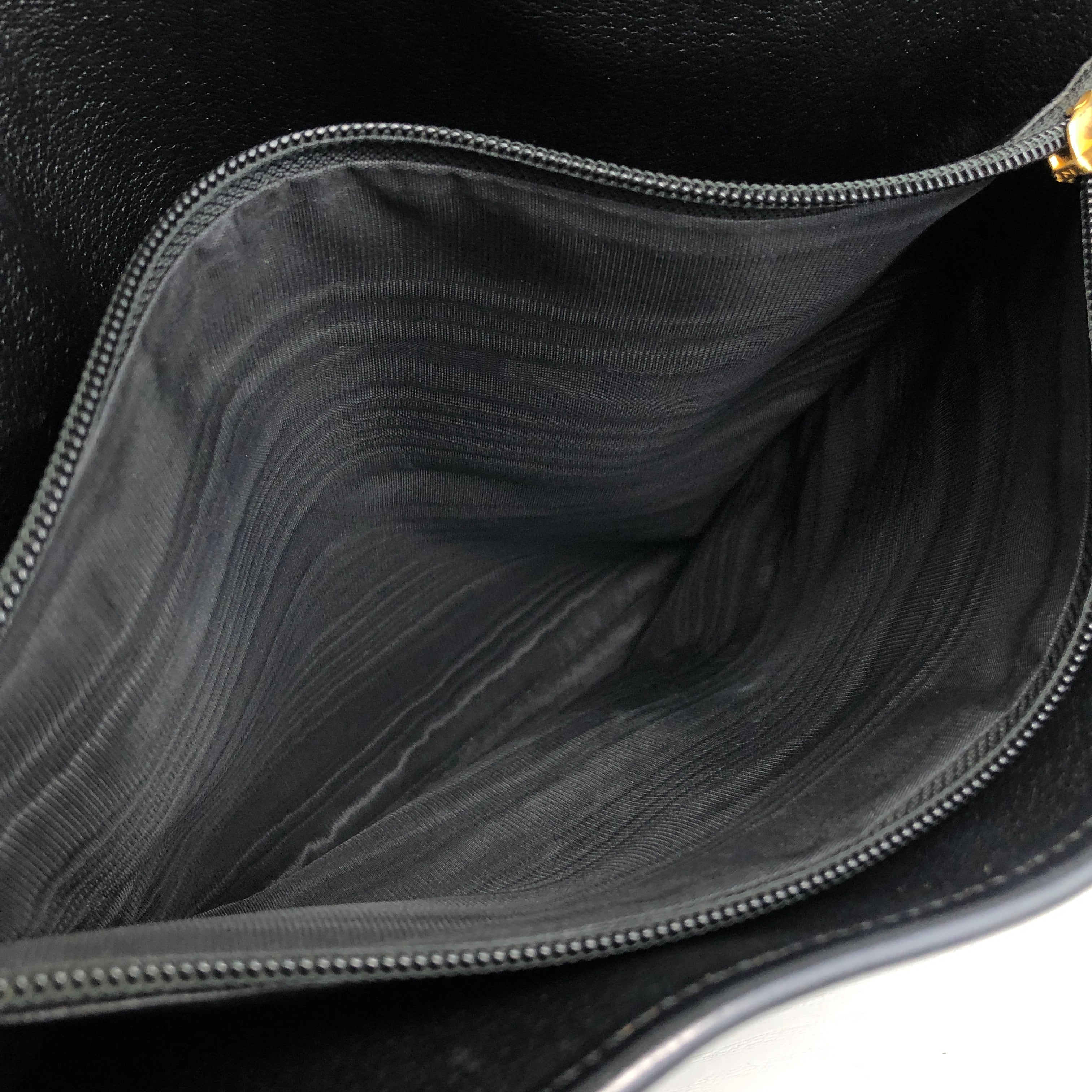 CELINE セリーヌ マカダム ハンドバッグ ブラック ブラゾン型押し PVC CELINE セリーヌ マカダム ハンドバッグ ブラック ブラゾン型押し PVC