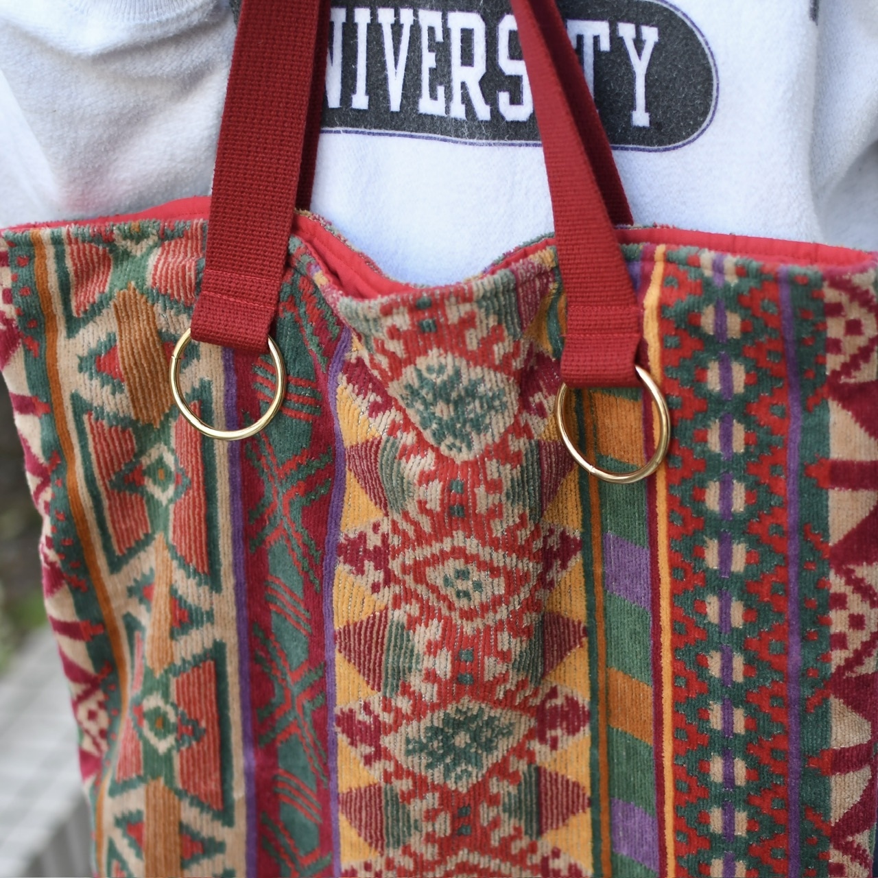 native pattern velour tote bag