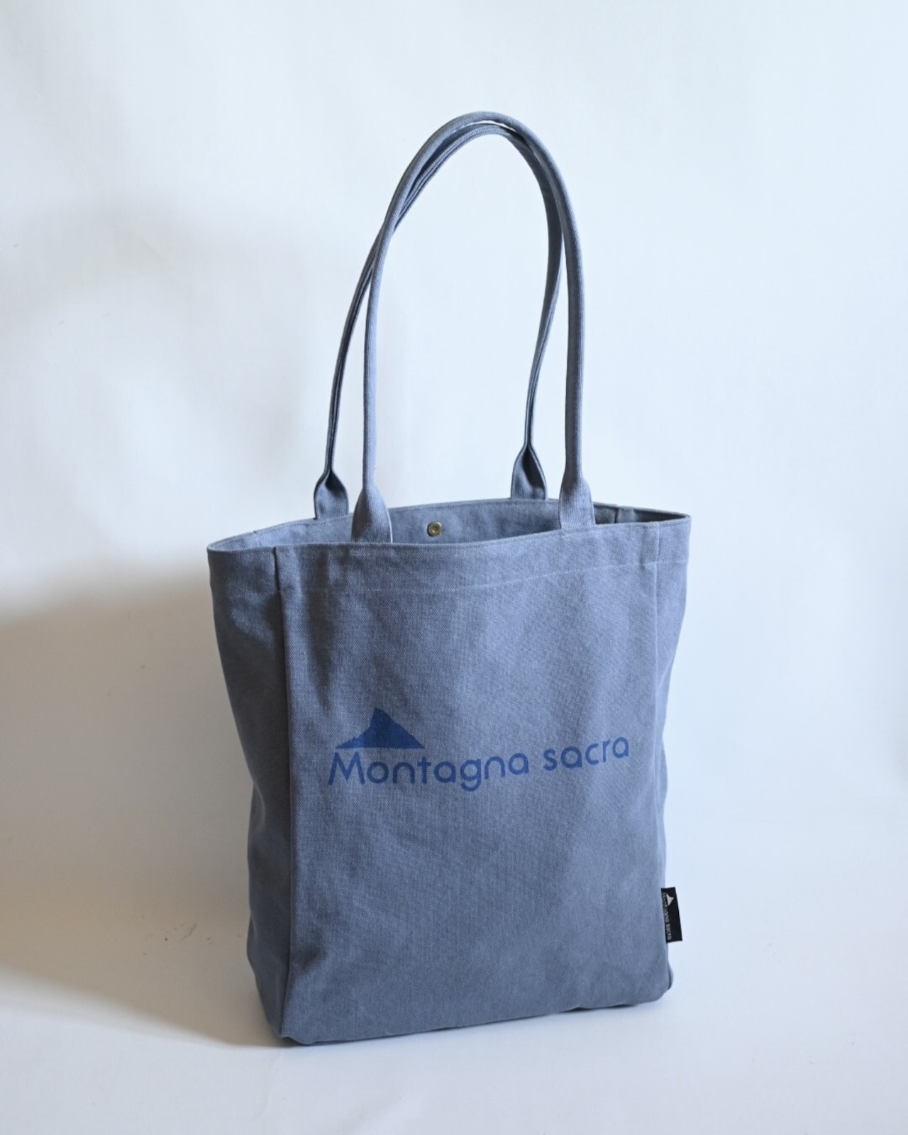 【倉敷帆布】 A4 縦型トートバッグ 肩掛けOK | Montagna sacra × サンク・サック コラボ(日本製 キャンバス 軽量 通勤 通学 レディース メンズ)