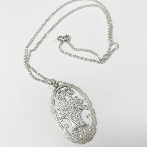 Early 1900s〜 Antique 750 Silver Flower Basket Openwork Pendant Necklace - Hungary