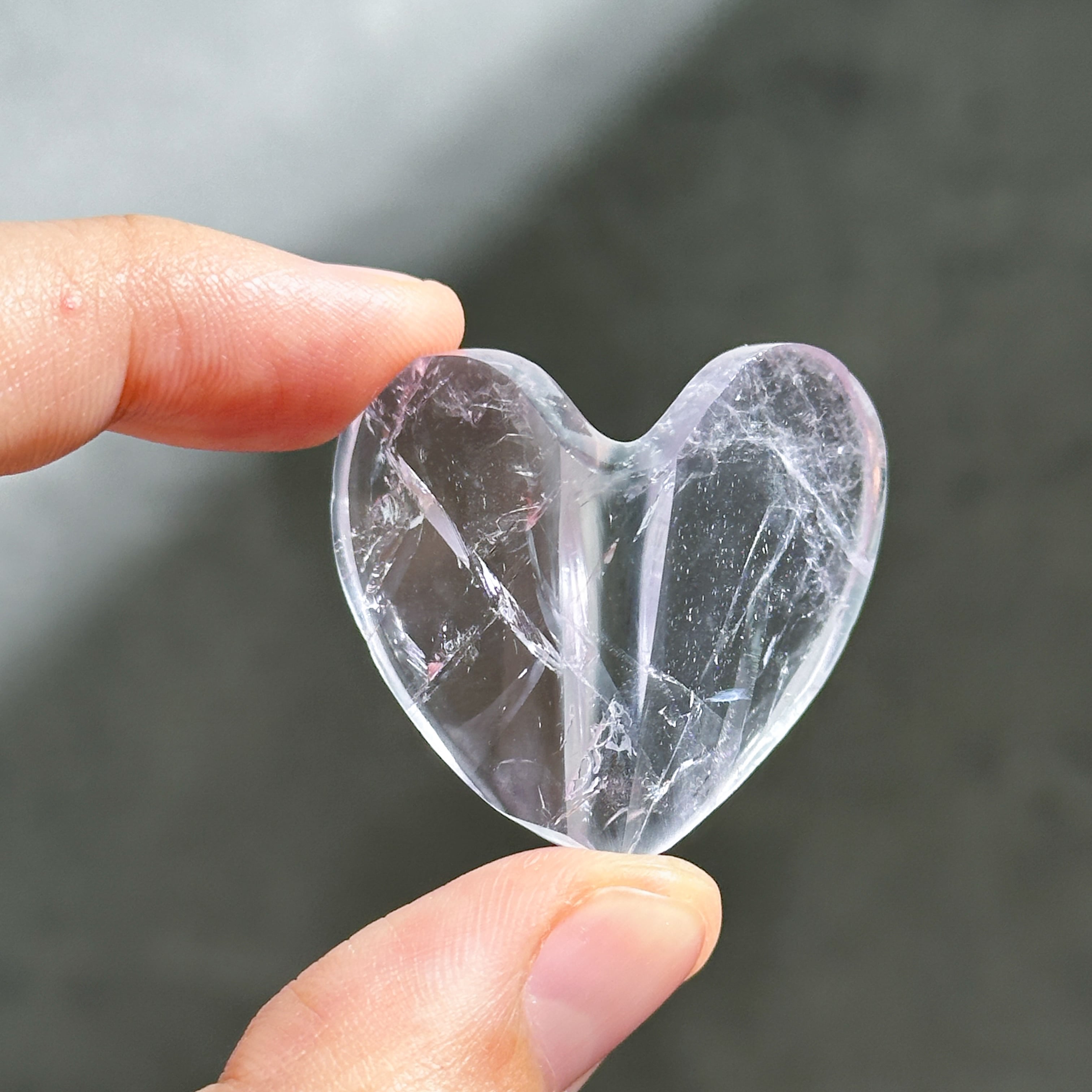 天然石カルサイト&ブラックトルマリン共生アメジストのハート　NO.070413 アメジスト 3Dハート 04♡Amethyst heart ♡天然石・鉱物