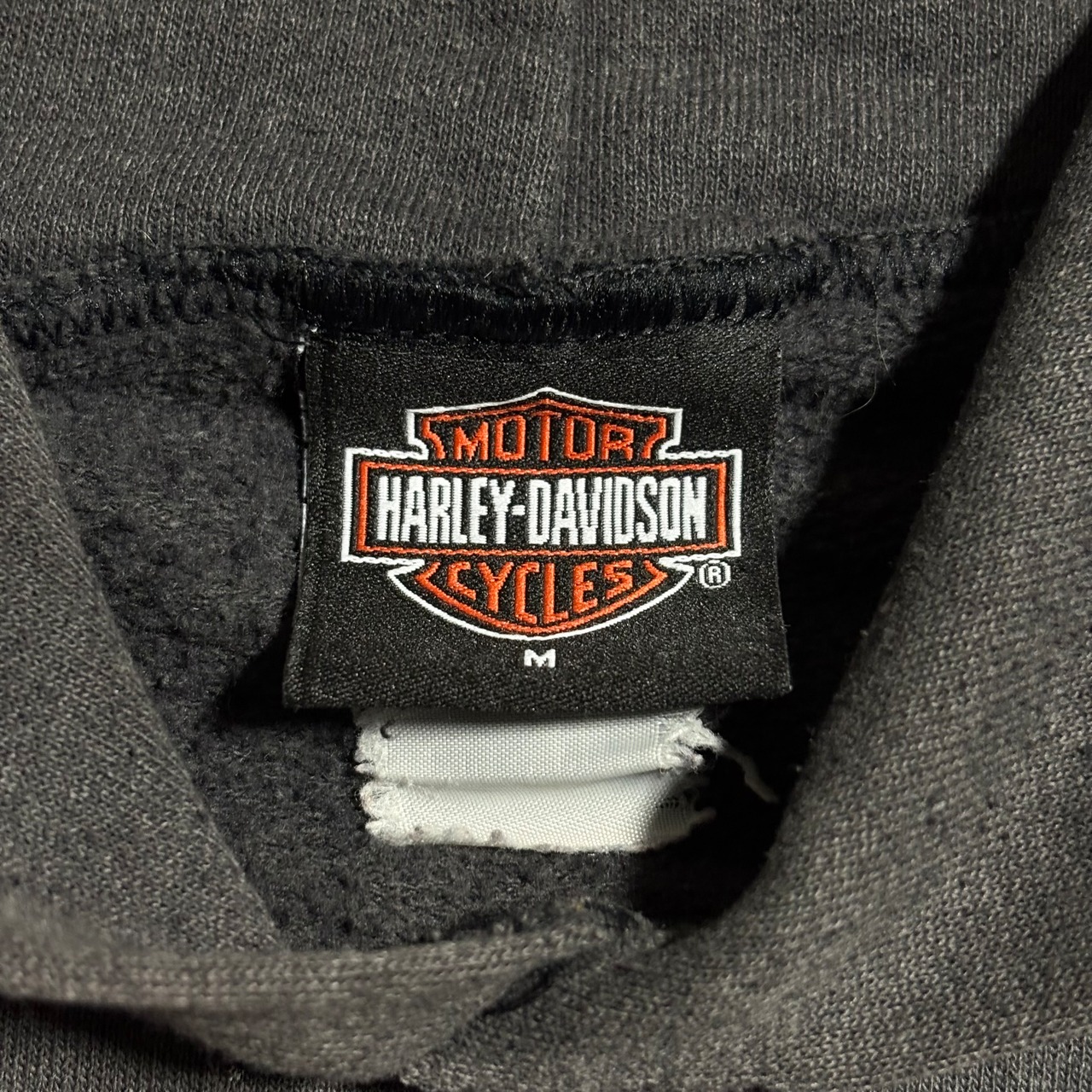 vintage 2003’s HARLEY-DAVIDSON faded black sweat parka