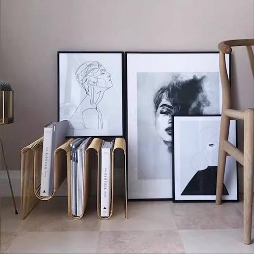 ワイヤーフレーム サイドテーブル 曲線デザイン マガジンラック 収納付きテーブル モダンインテリア 北欧デザイン スタイリッシュ収納 多機能家具 デザイナーズ家具