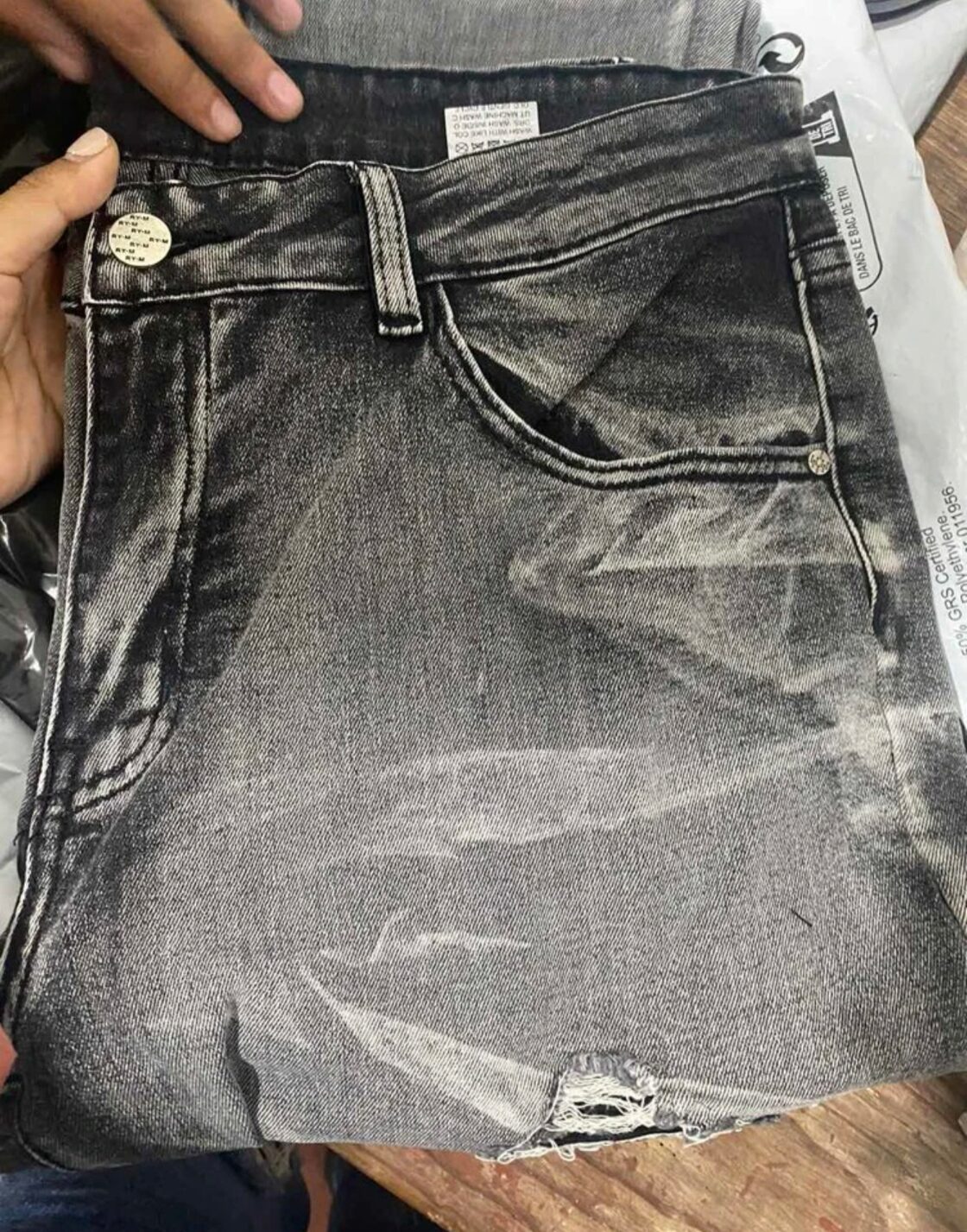 ダメージスキニー クラッシュデニム 海外 ラッパー UK US ドリル Black 