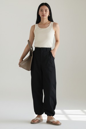 パラシュートパンツ