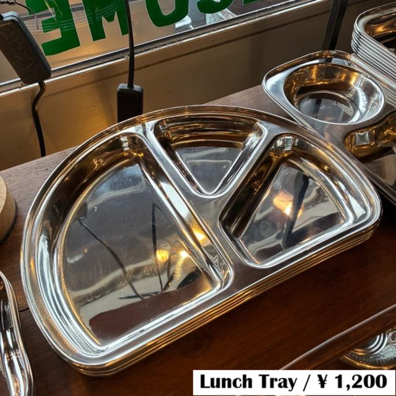 India Stainless Steel Lunch Tray Semicircle, Semicircular Divided Stainless Steel Lunch Plate, Outdoor Single Plate　