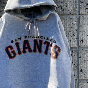 【Mサイズ】MLB SF.ジャイアンツ 公式もの 00's 大きめ 厚手 パーカー