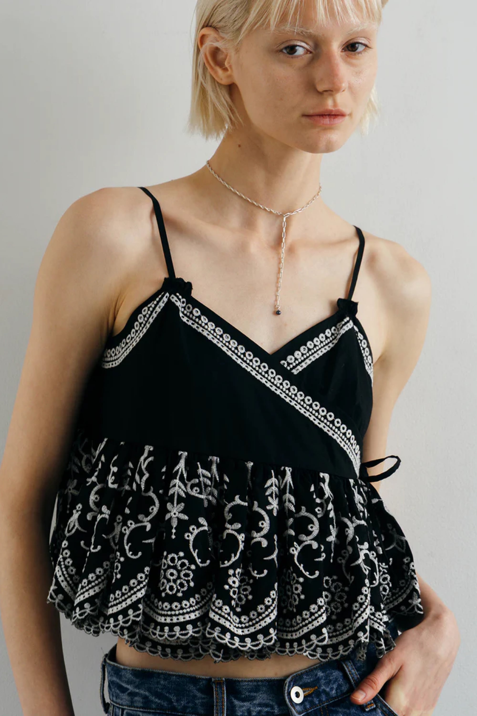 トップス CREDONA LACE PATCHWORK TOPS CREDONA LACE PATCHWORK TOPS レースパッチワークトップス Black