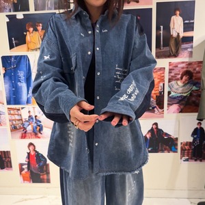 アウラアイラ AULA AILA GRAFFITI DENIM SHIRT