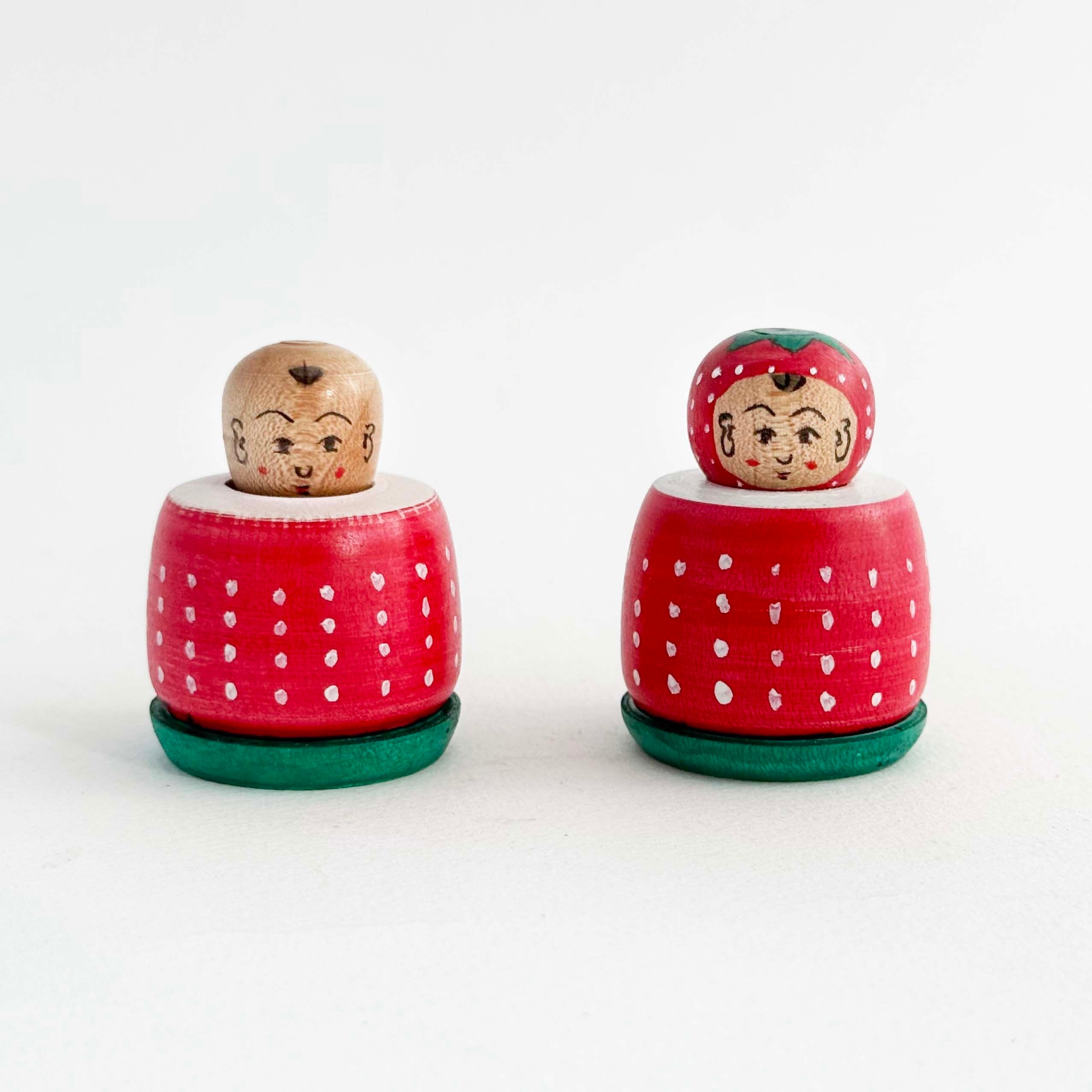 イチゴこけし（土湯系 / 西山敏彦工人）