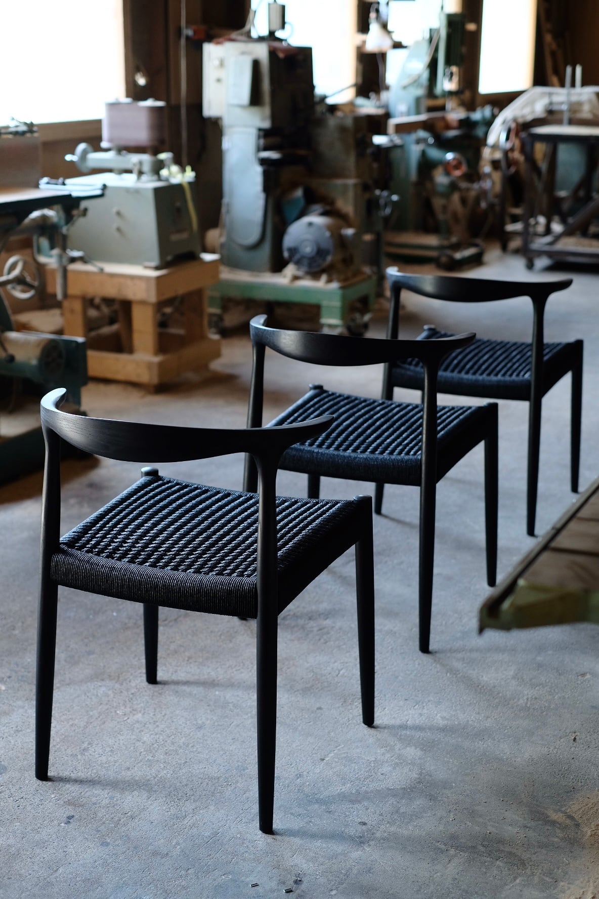 Shinonome(ペーパーコード(黒)/鉄媒染) | COYA Fine Furniture