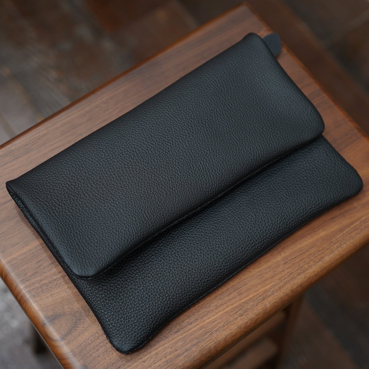 ル・ボナー ポーチピッコロ シュランケンカーフ ブラック | CIRCLE