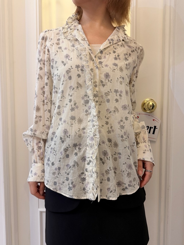 See by Chloe / vintage flower shirt. (O)