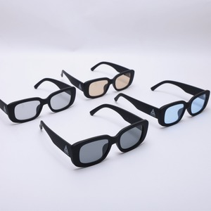 TYPE 16 MATT BLACK "WORLD" BIG LOGO