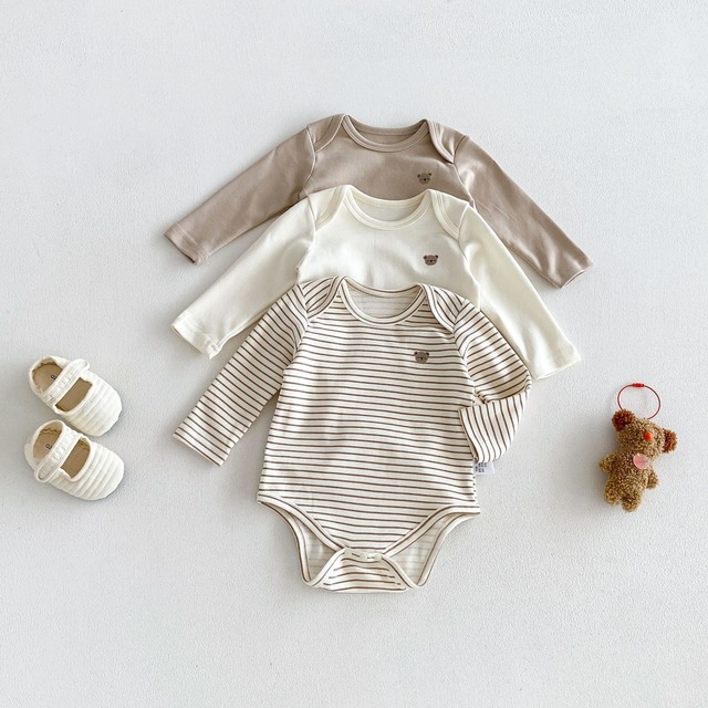 【BABY】クマロゴ長袖ボーダーロンパース