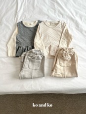 韓国子供服 / 26Autumn / 〖取寄〗ko and ko / ニットシャーリングトップ / ベビー服 / キッズ服 *XXS~L*
