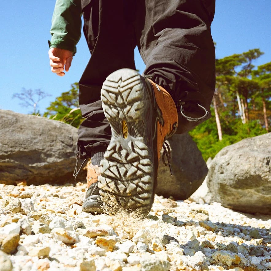 30%OFF【KEEN キーン】TARGHEE IV MID WP ターギー フォー ミッド