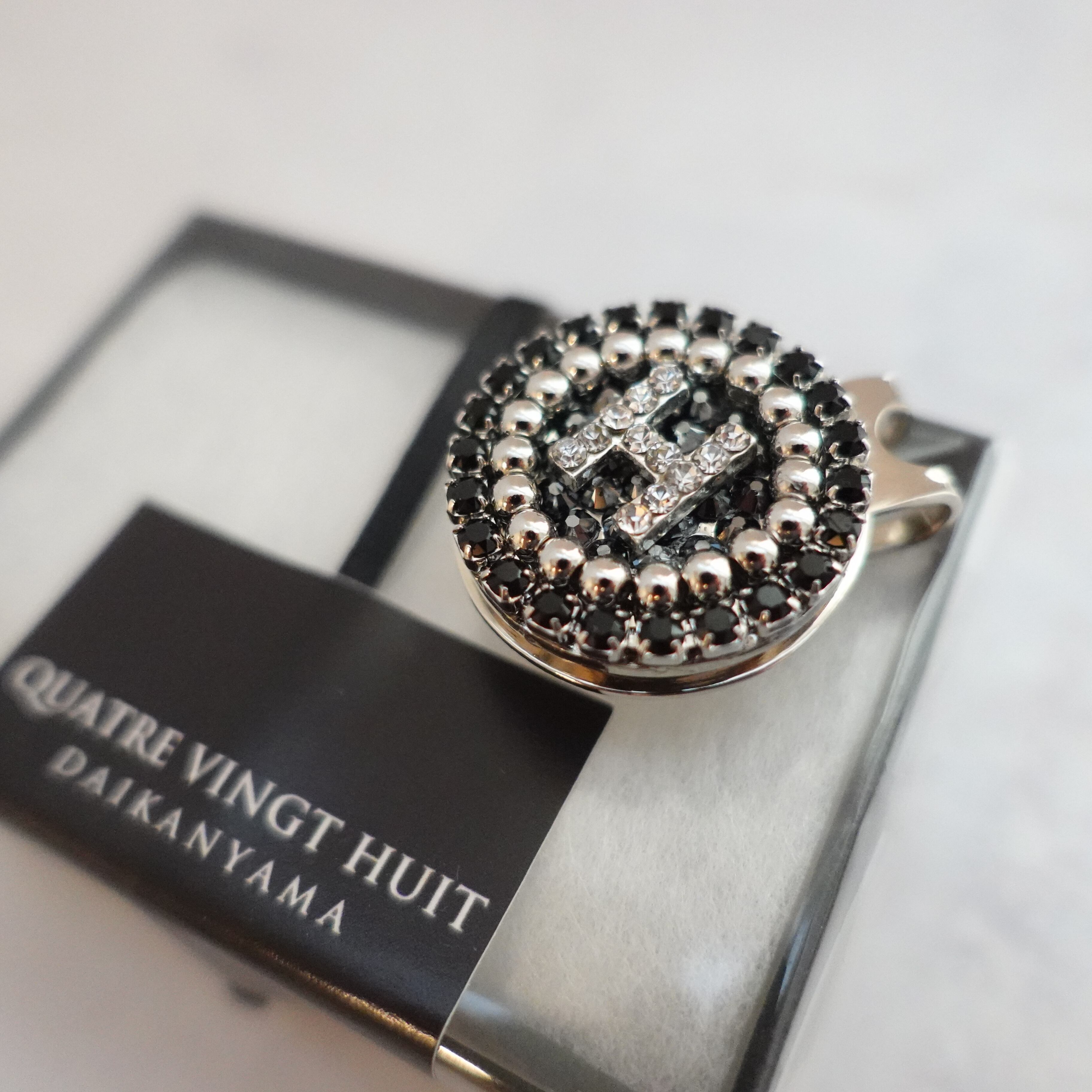 イニシャルゴルフマーカー 【A～Z】の中からお好きな1文字を