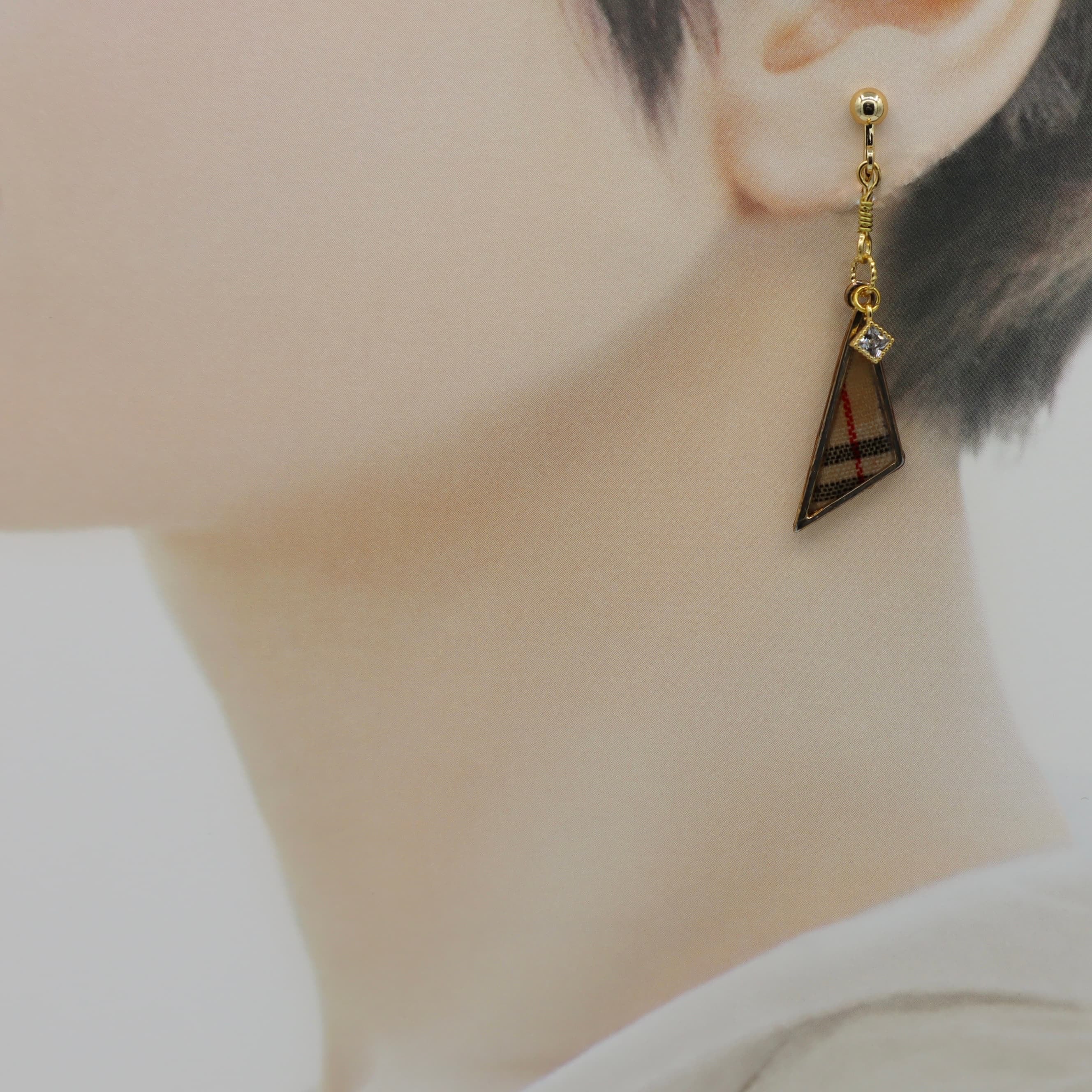 triangle.s（ノバチェック柄）