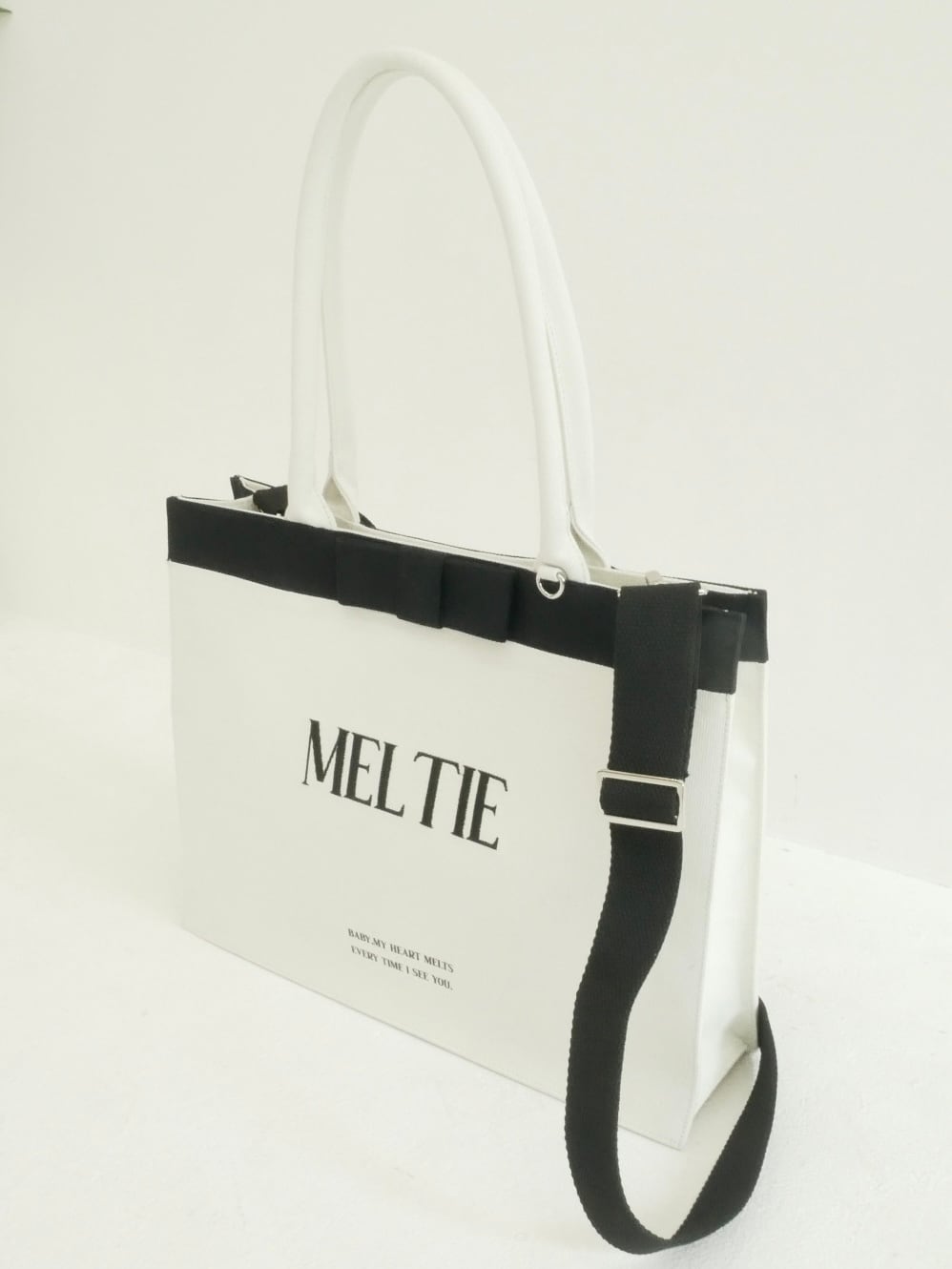 ribbon canvas tote bag〈LARGE〉 | meltie